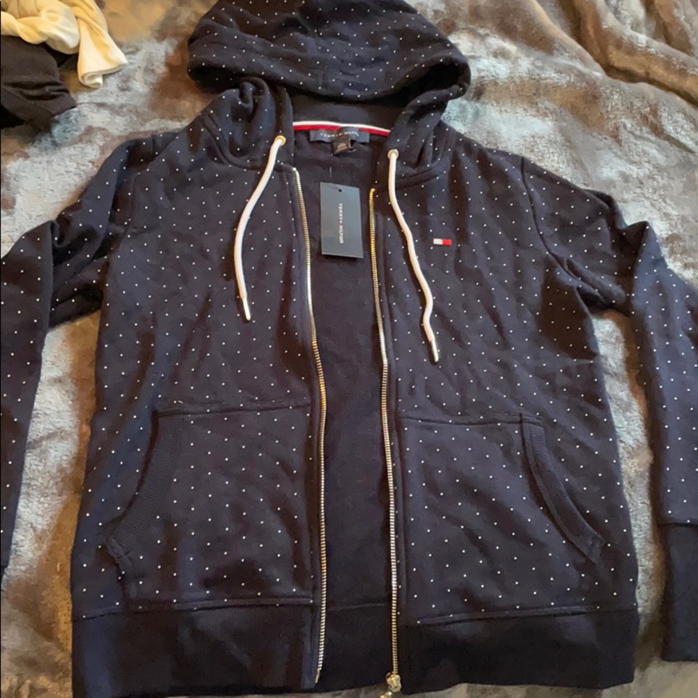 tommy hilfiger sweater